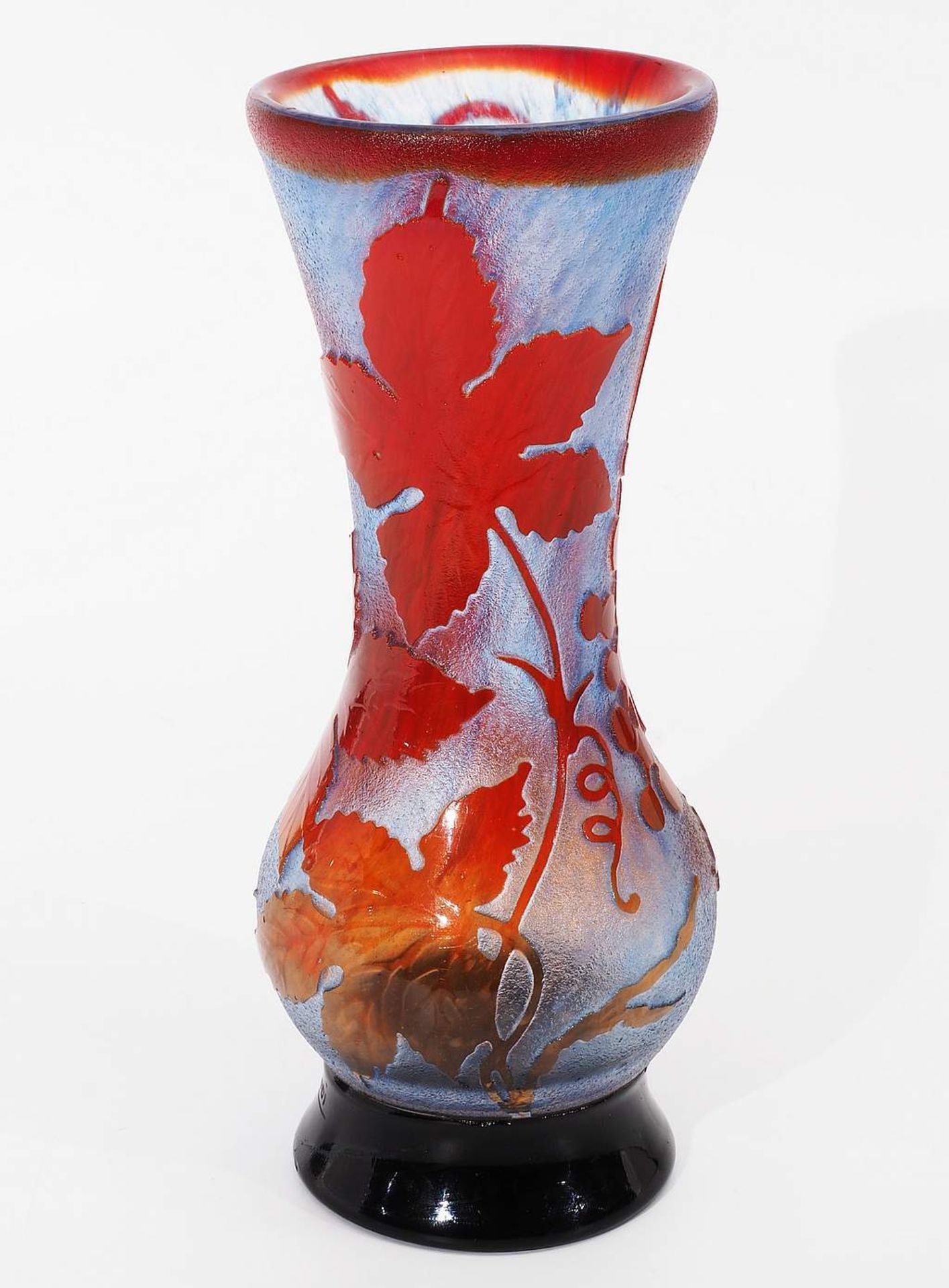 Jugendstil Vase mit erhabenem Weinlaubdekor - Image 3 of 7