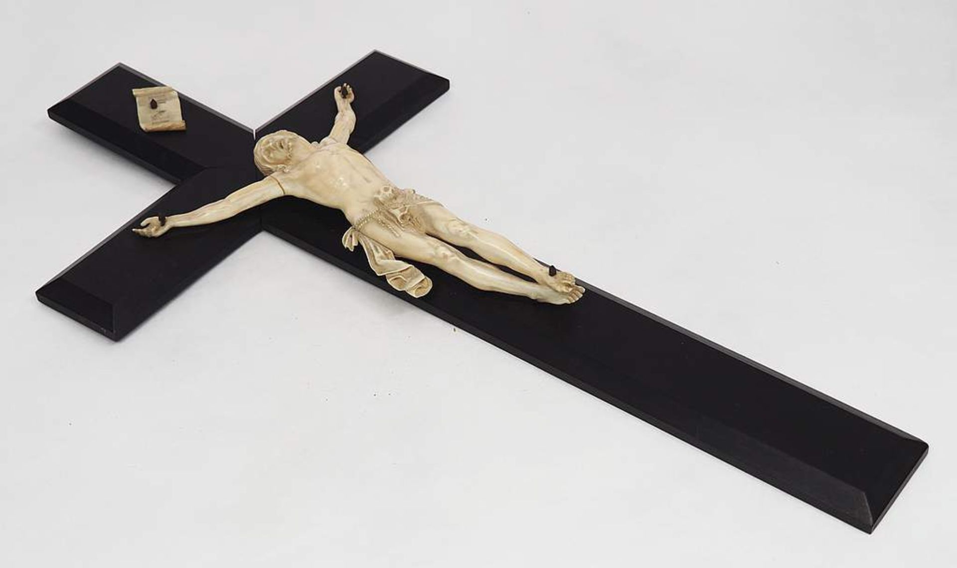 Holzkreuz mit Korpus Christi aus Elfenbein. - Image 5 of 6