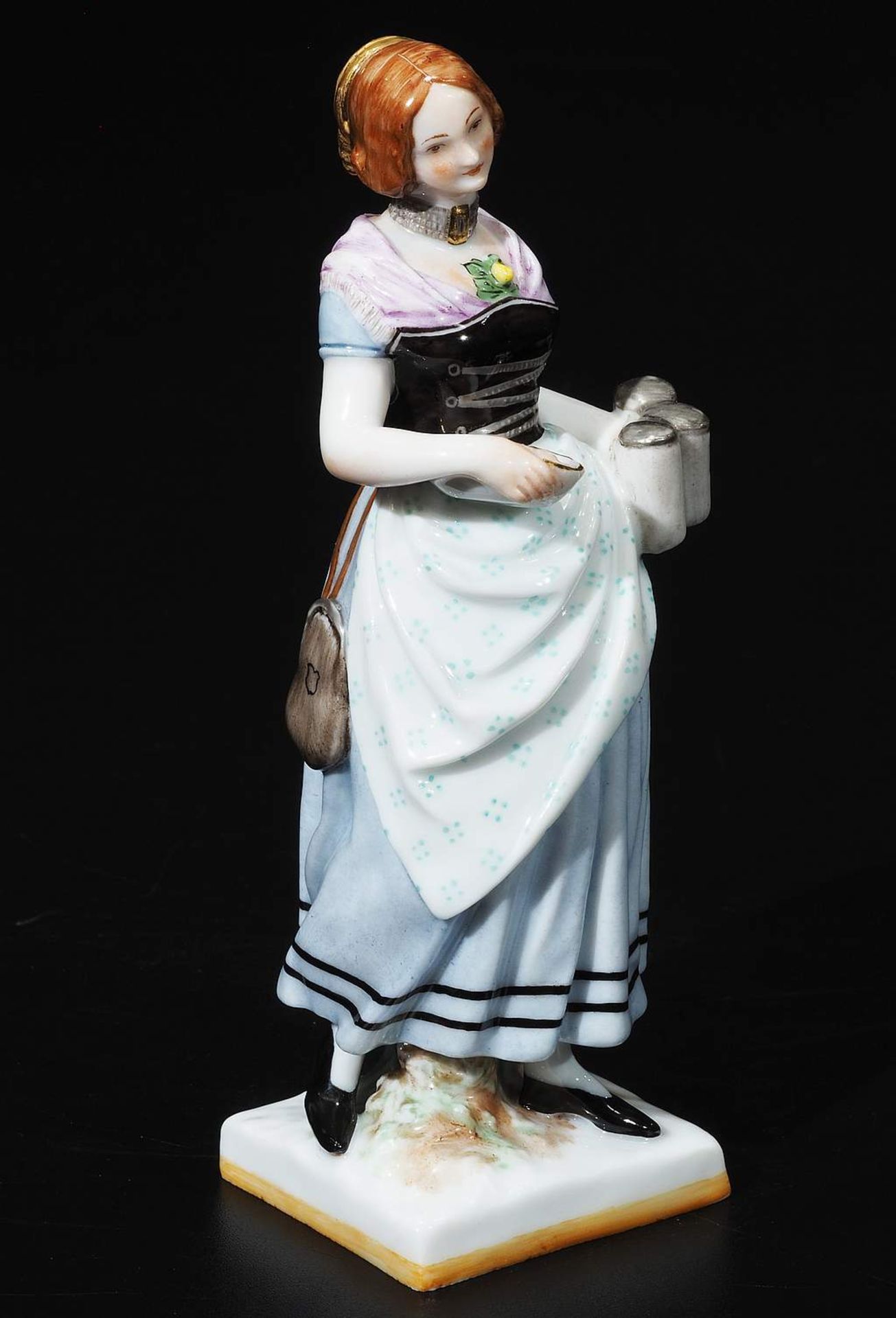 Seltene Figur "Münchner Kellnerin", NYMPHENBURG um 1850. - Bild 3 aus 7