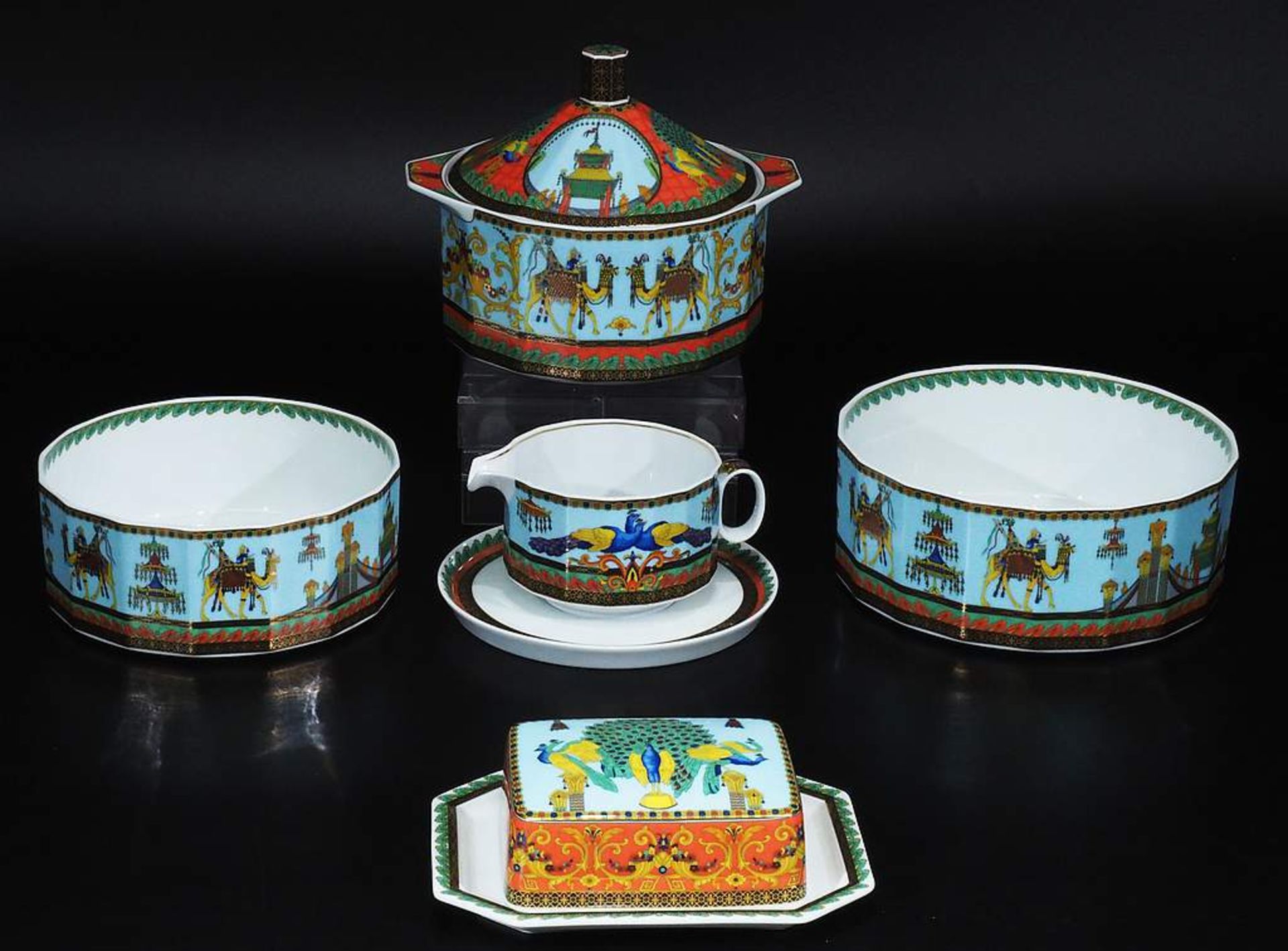 Umfangreiches Kaffee-, Mocca- und Speiseservice. ROSENTHAL, Versace, Dekor "le Yoyage de Marco Polo - Image 5 of 8