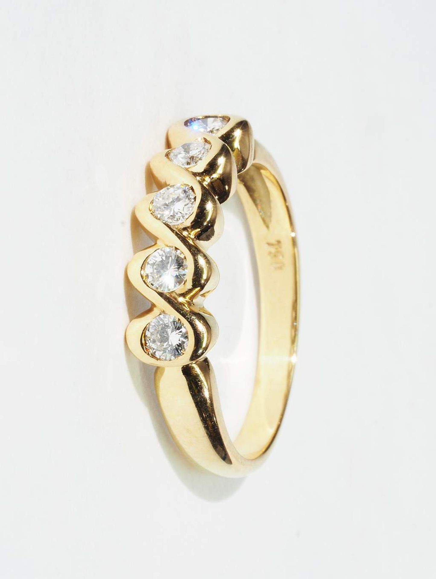 Ring mit Brillanten, 750er Gelbgold gestempelt. - Image 2 of 7