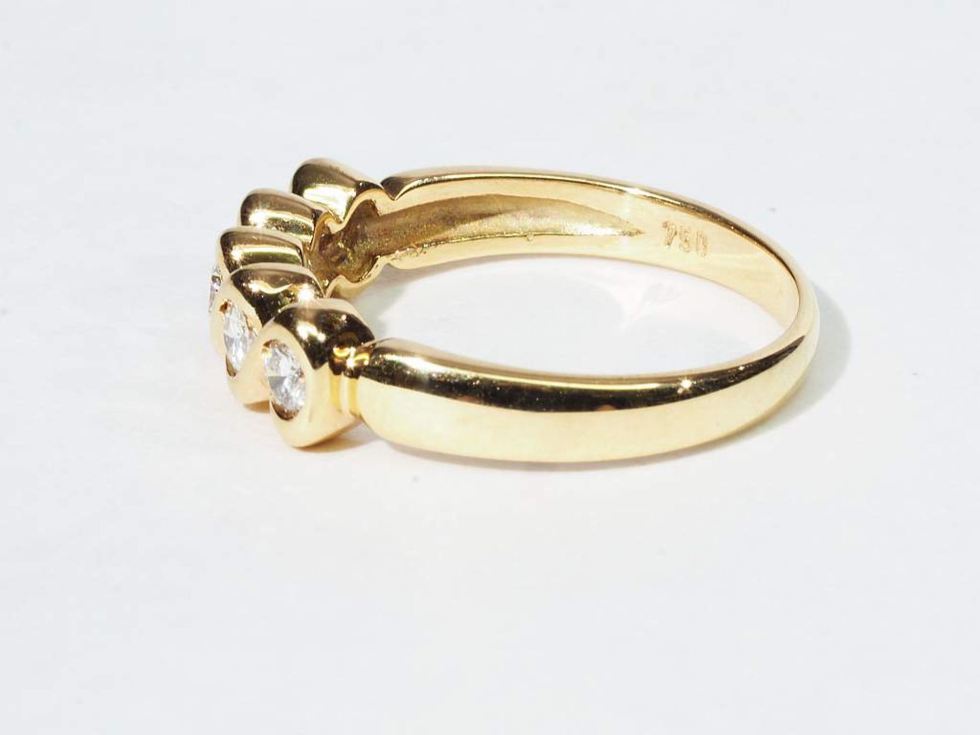 Ring mit Brillanten, 750er Gelbgold gestempelt. - Image 4 of 7