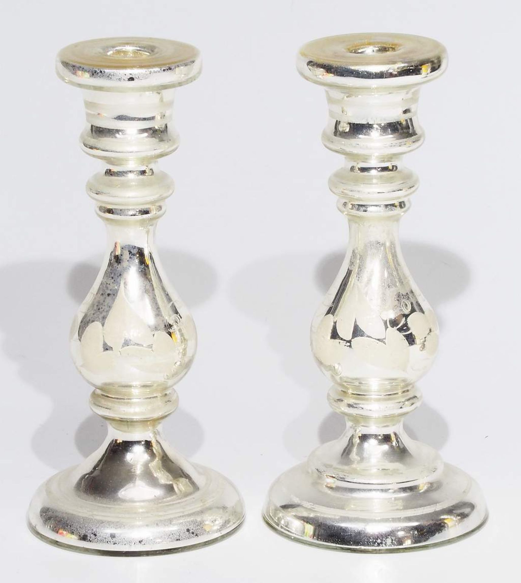 Drei Stück Kerzenleuchter, sogenanntes Bauernsilber, um 1900/20. - Image 3 of 5
