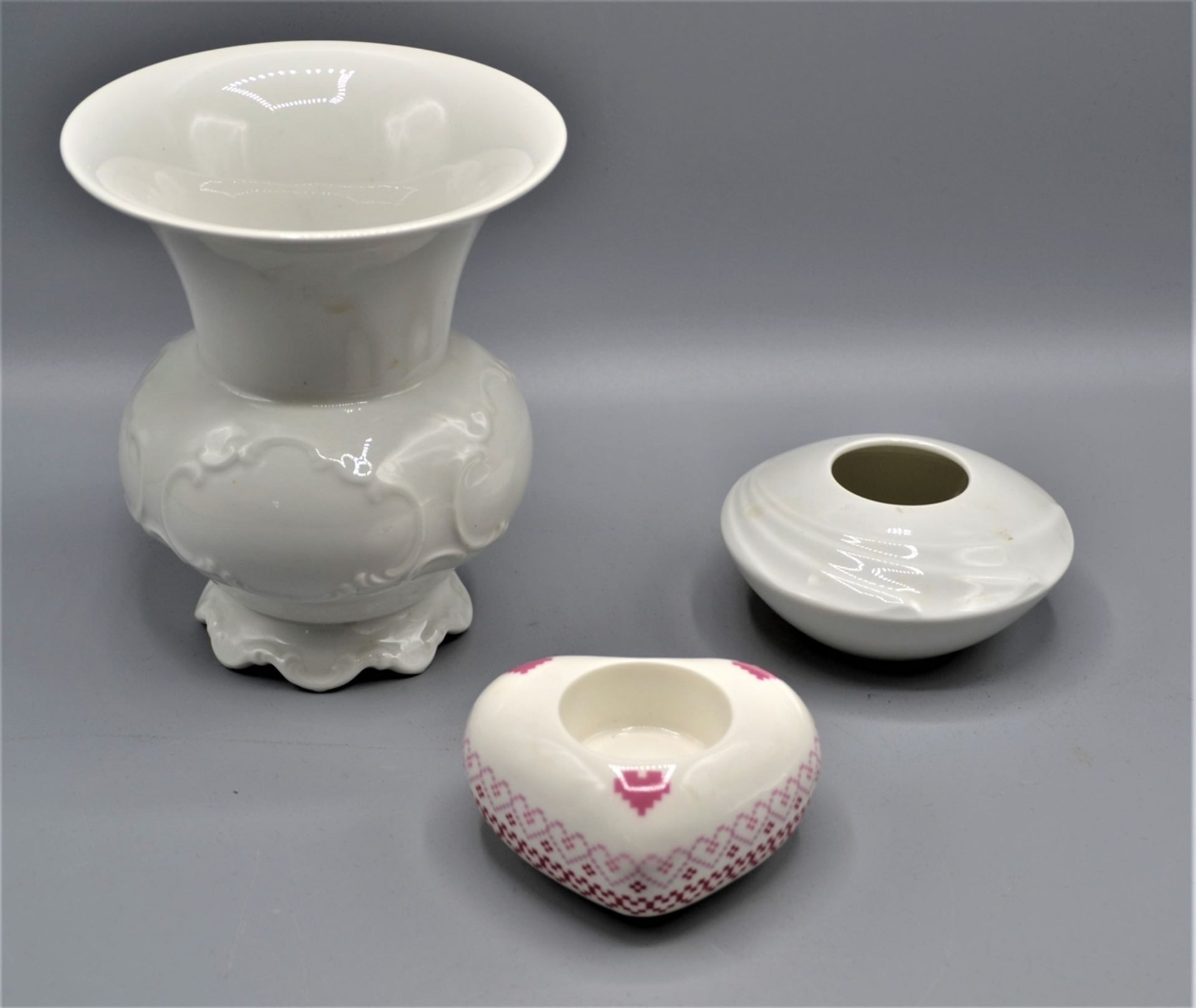 Konvolut Hutschenreuther Porzellan 3-teilig Vase, Teelichthalter