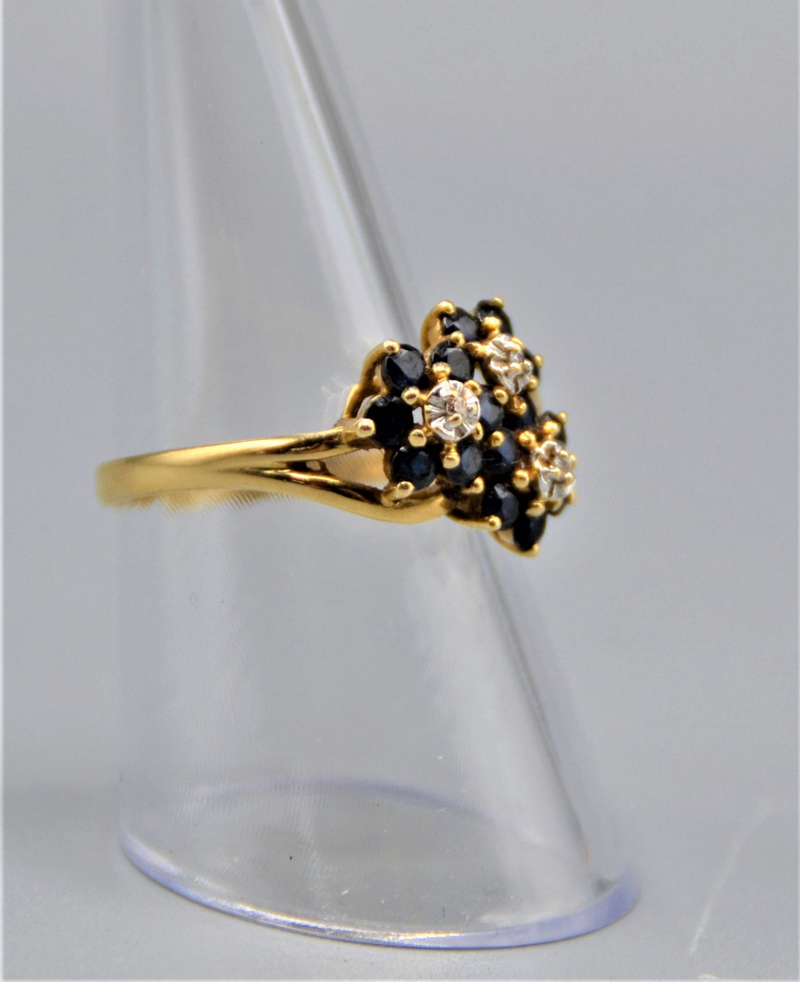 Goldring 585 mit Saphiren Diamanten Blütenform 2,9g Ø 18mm - Image 2 of 3