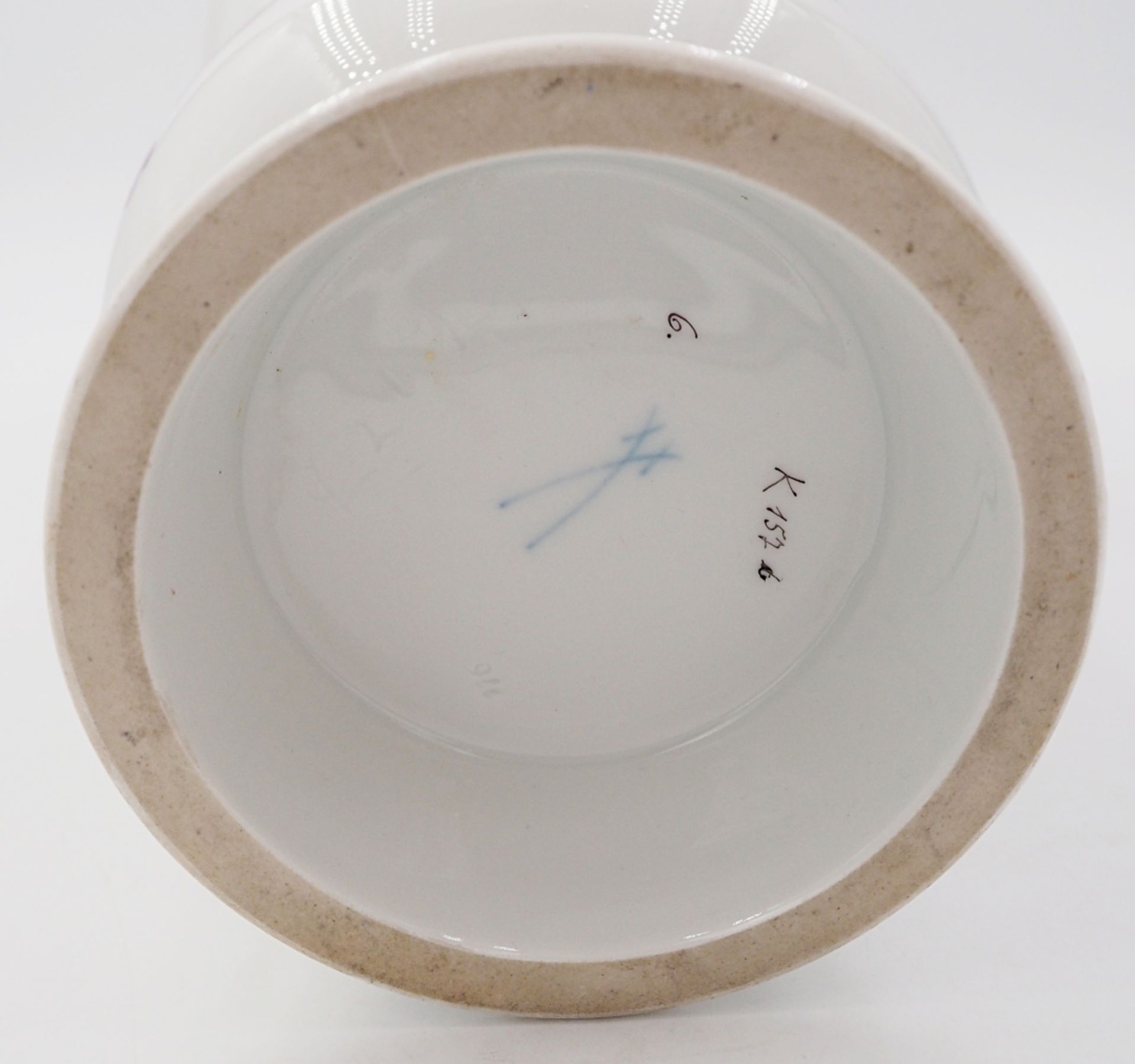 1 Vase Porzellan MEISSEN, Dekor "Kakiemon",H ca. 33,5cm, ber., Asp. - Bild 4 aus 4