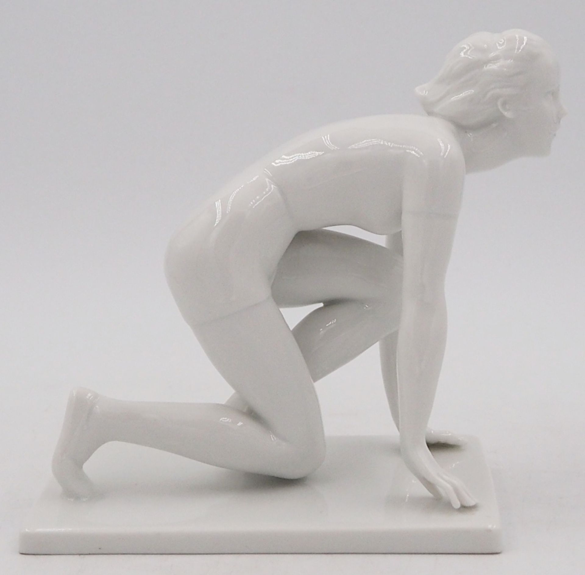 1 Figur Porzellan ROSENTHAL "Vor dem Wettlauf", Entwurf Claire H. WEISS(wohl 1906-1997 - Bild 3 aus 5