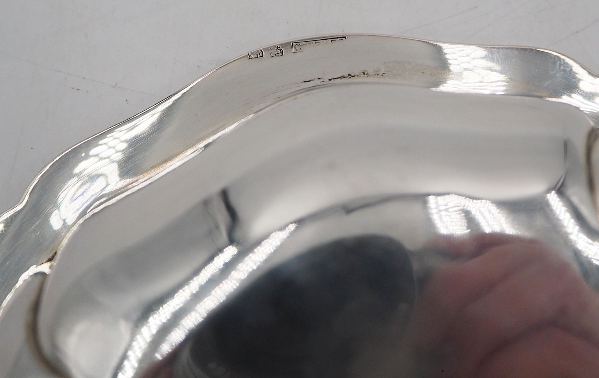 1 kleine Schale Silber 800 gemarkt C. TEWESleicht gedrehter godronierter Dekor, D ca. - Image 2 of 2