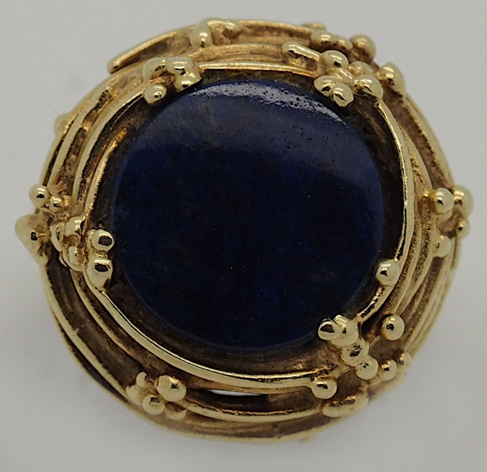 1 Damenring GG 14ct. blauer Edelstein (Lapislazuli?) ca. Ringgröße 53,5