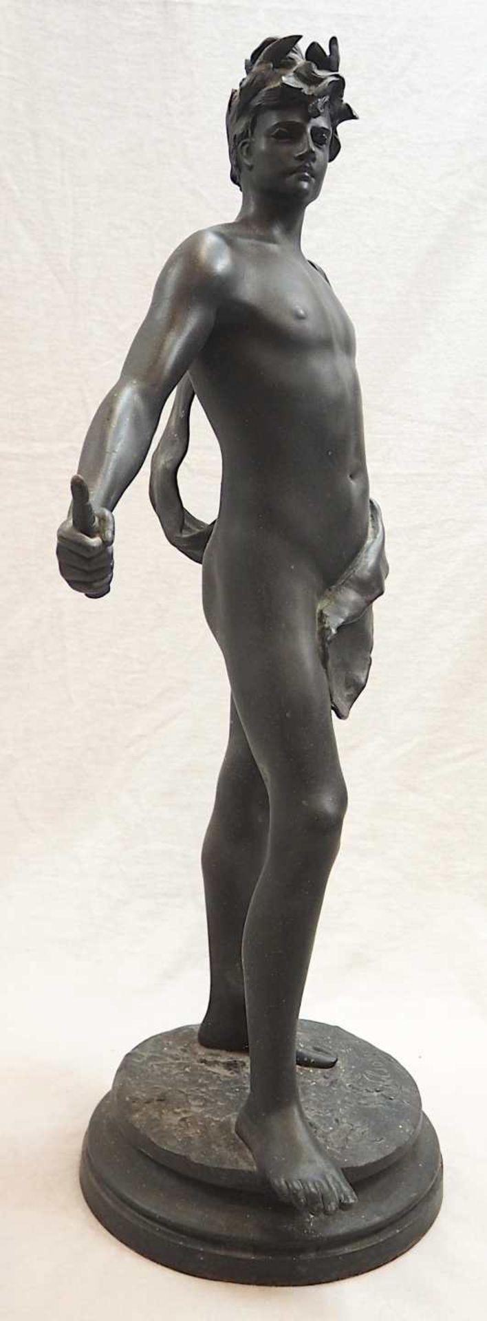 1 Bronzefigur "Der erhabene Schmied/Mann mit Vorschlaghammer" auf Sockel bez. NELSON ( - Bild 4 aus 5