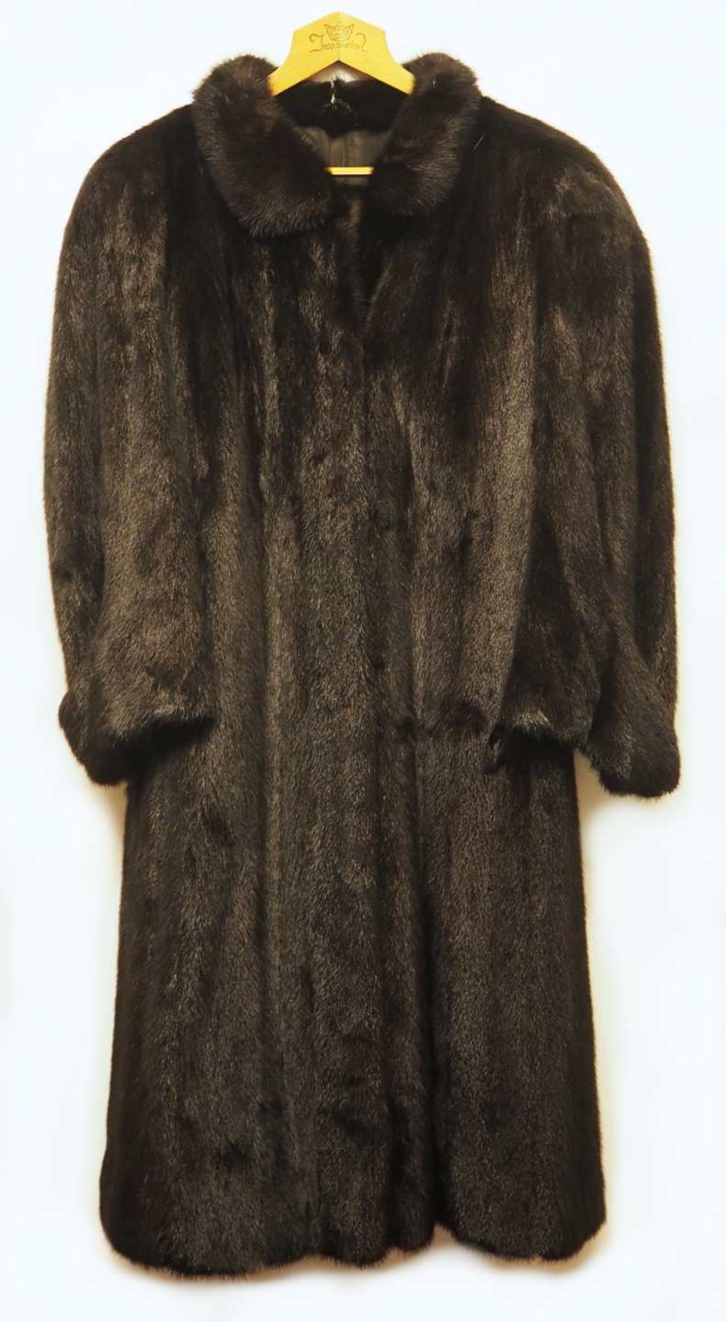 1 Mantel Nerz schwarz gefärbt ca. Größe 40, Tsp.