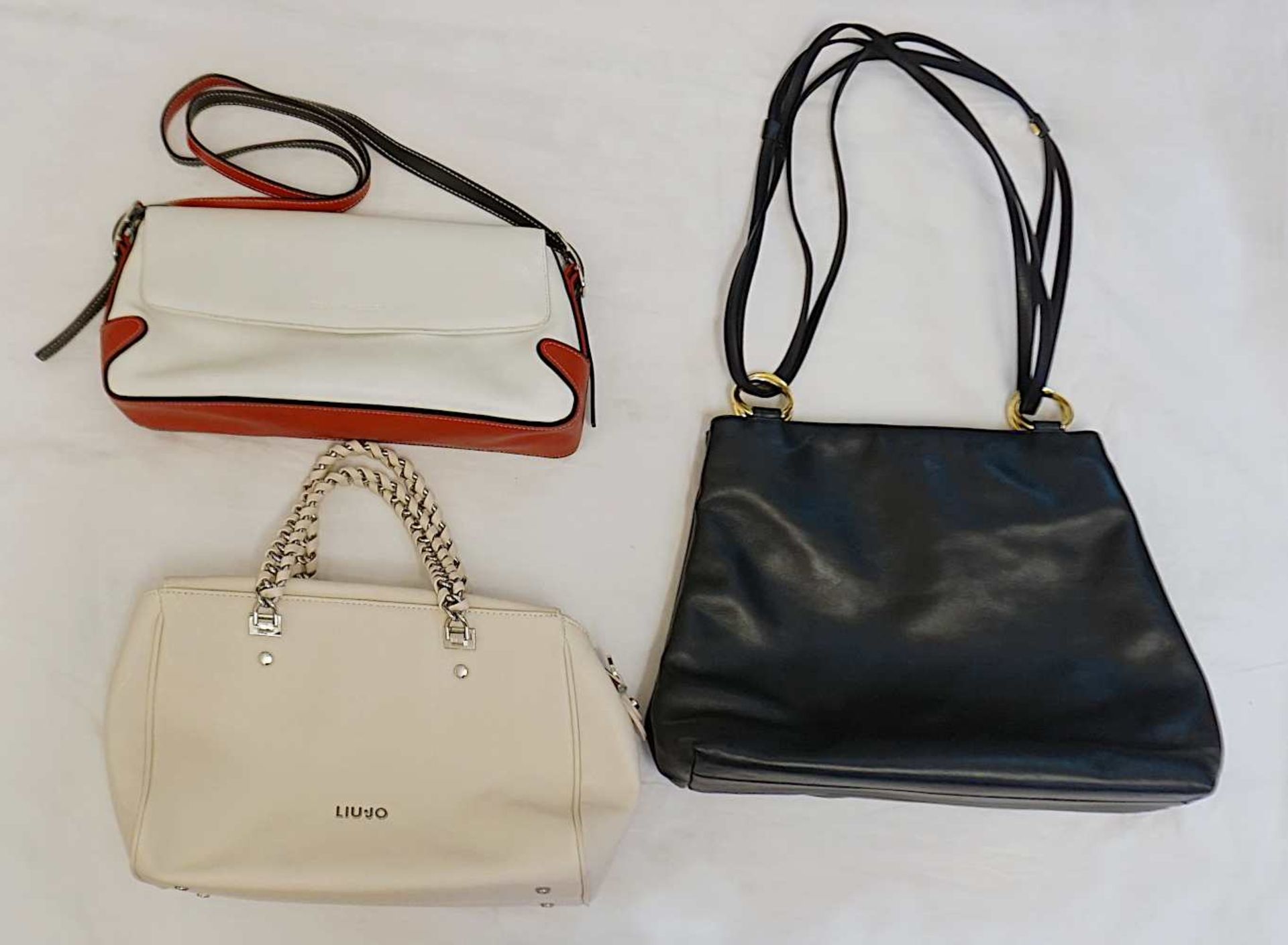 5 Handtaschen Leder u.a.: PORSCHE Design, BALLY u.a. z.T. sichtbare Gsp. - Bild 2 aus 2