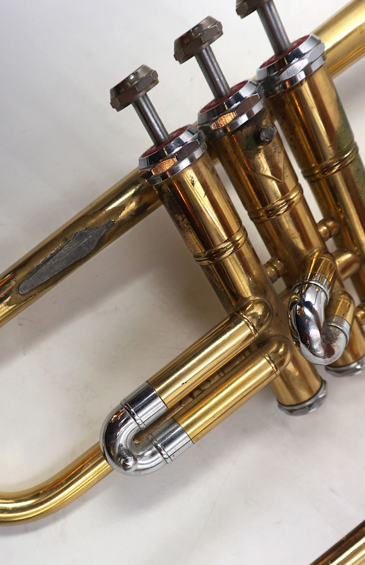 1 Trompete bez. "Universal" DOLNET, Paris Messing/Metall, mit 3 Ventilen, Mundstück, - Bild 2 aus 5