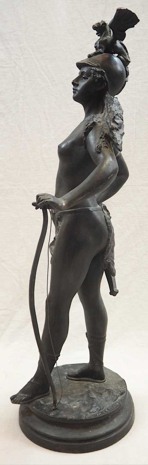 1 Bronzefigur "Amazone mit Drachenhelm" auf Sockel bezeichnet M. LEBLANC (wohl um 1900 - Bild 3 aus 5
