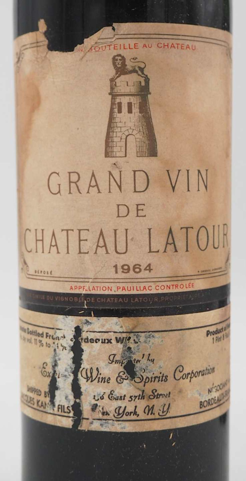 2 Flaschen Grand Vin de Chateau Latour 1964 z.T. mit Etikett Importeur, Füllstände m - Bild 2 aus 3