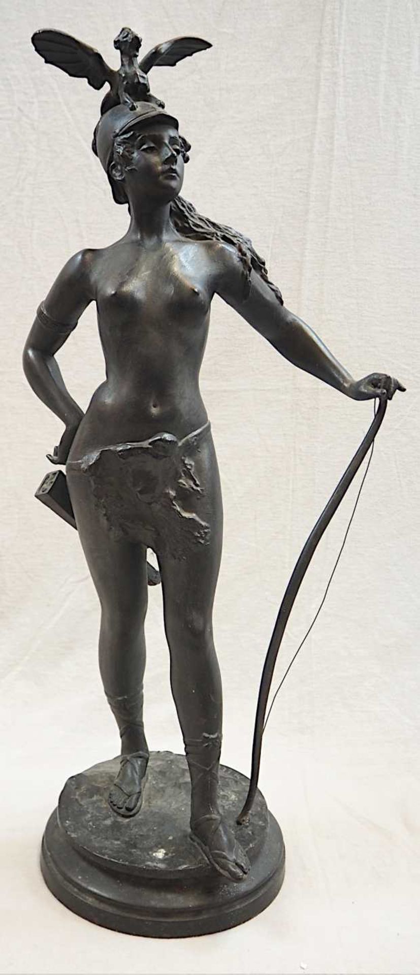 1 Bronzefigur "Amazone mit Drachenhelm" auf Sockel bezeichnet M. LEBLANC (wohl um 1900