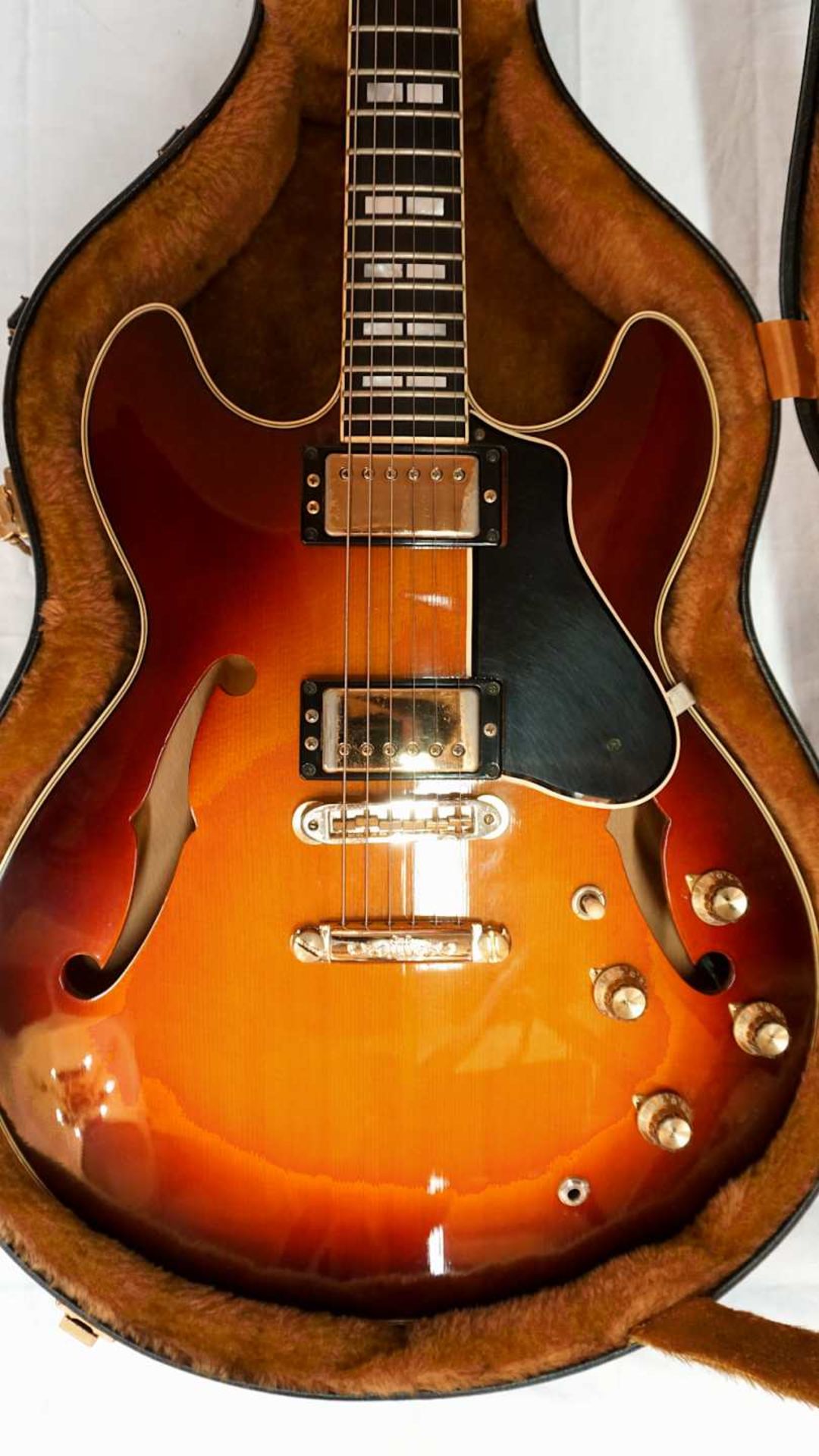 1 E-Gitarre YAMAHA "SA2000S", Japan Seriennummer: 101397, orange/rot lackiert, am Hals - Bild 3 aus 4