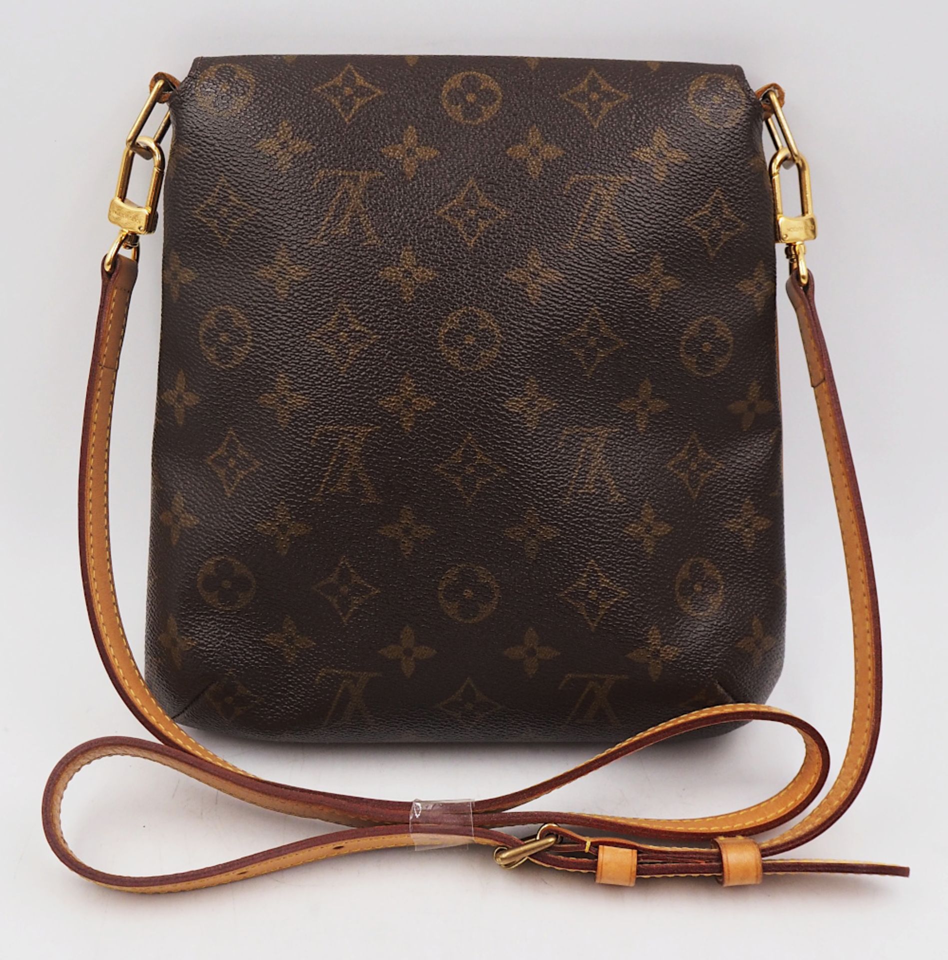 1 Umhängetasche LOUIS VUITTON "Musette Salsa" H ca. 23cm, B ca. 22cm, Magnetverschlus - Bild 2 aus 2