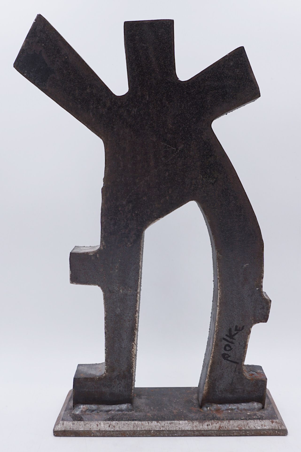 1 Skulptur Eisen "Der winkende Mann" rückseitig sign. POLKE (wohl Wilfrid P. 1932-201 - Bild 2 aus 3