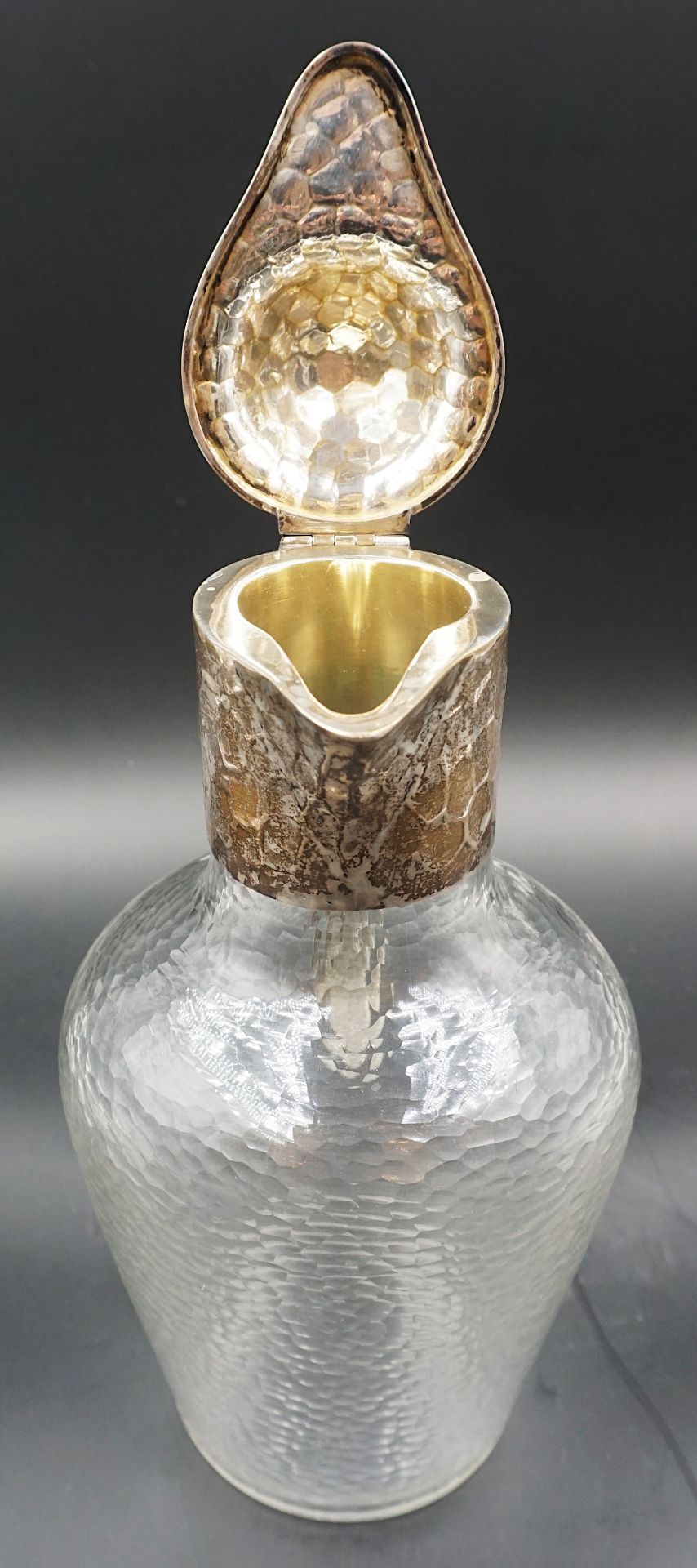 1 Kanne Glas geschliffen mit Silbermontierung/-henkel 800, um 1900/10, deutsch, Herstellerstempe - Bild 3 aus 3