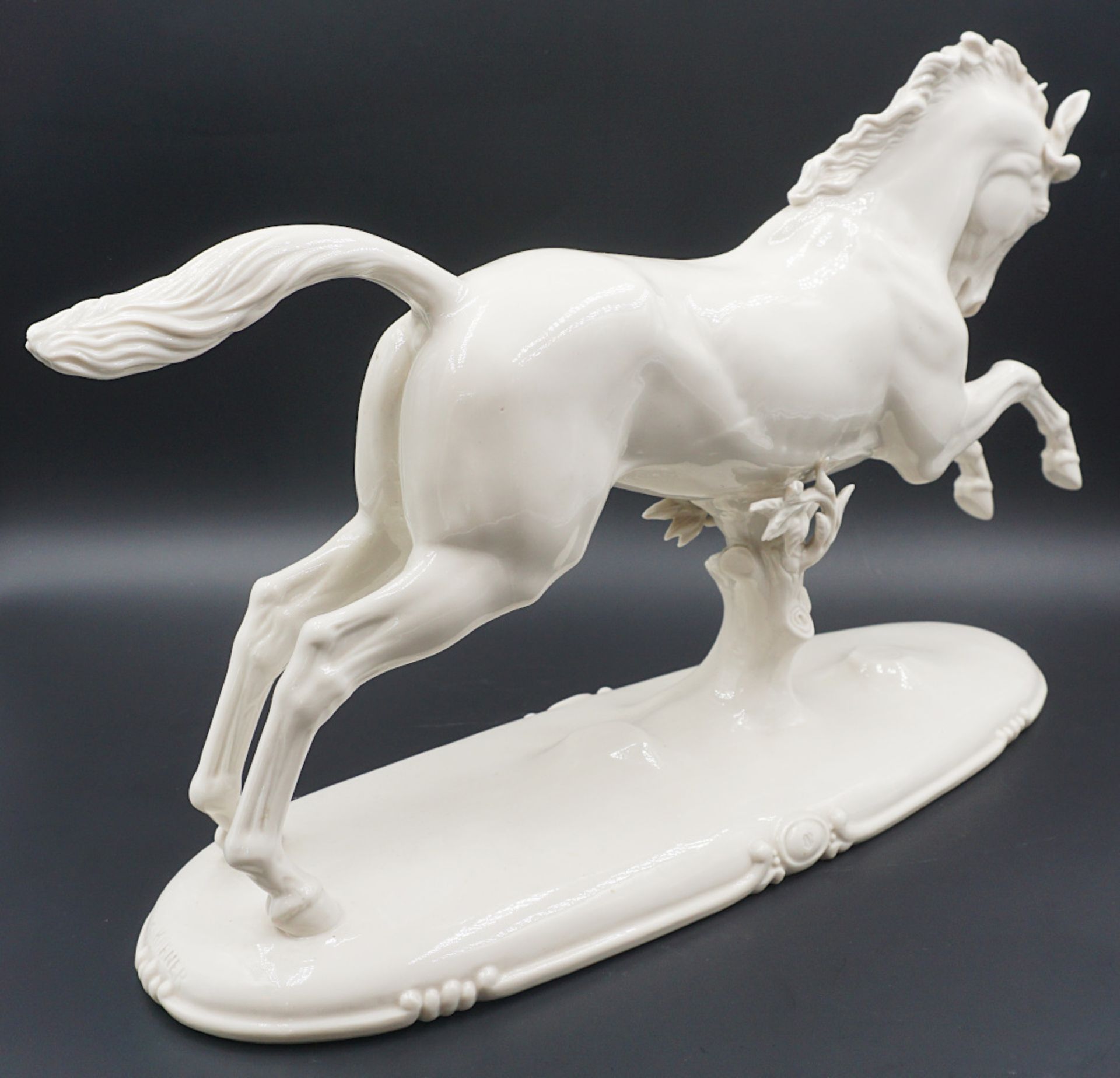 1 Figur Porzellan NYMPHENBURG "Galoppierendes Pferd", Entwurf Theodor KÄRNER (1884-1966), < - Bild 3 aus 6