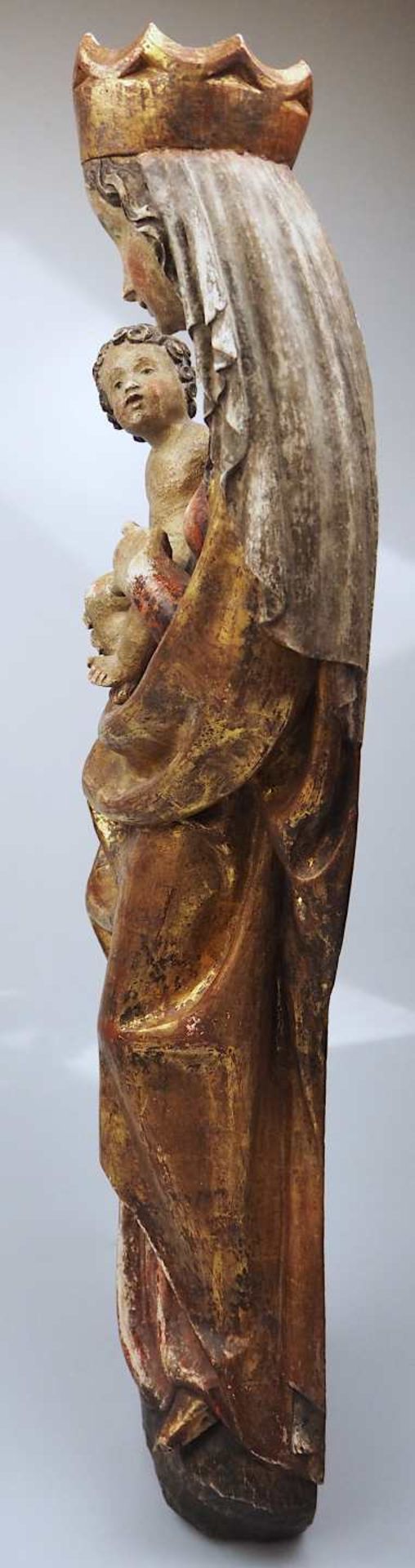 1 Holzfigur/Wandapplike "Madonna mit Kind" rücks. sign. Luis PICCOLRUAZ (wohl 20. Jh.) aus St. - Image 4 of 5