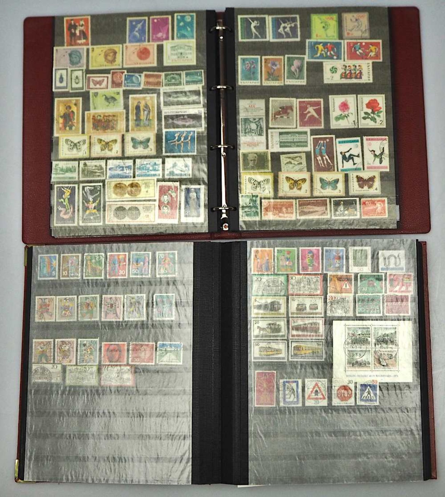 1 Konv. Briefmarken in 4 Alben: Deutsches Reich, BRD, DDR, 3. Reich, Alle Welt sowie 1 - Bild 3 aus 3