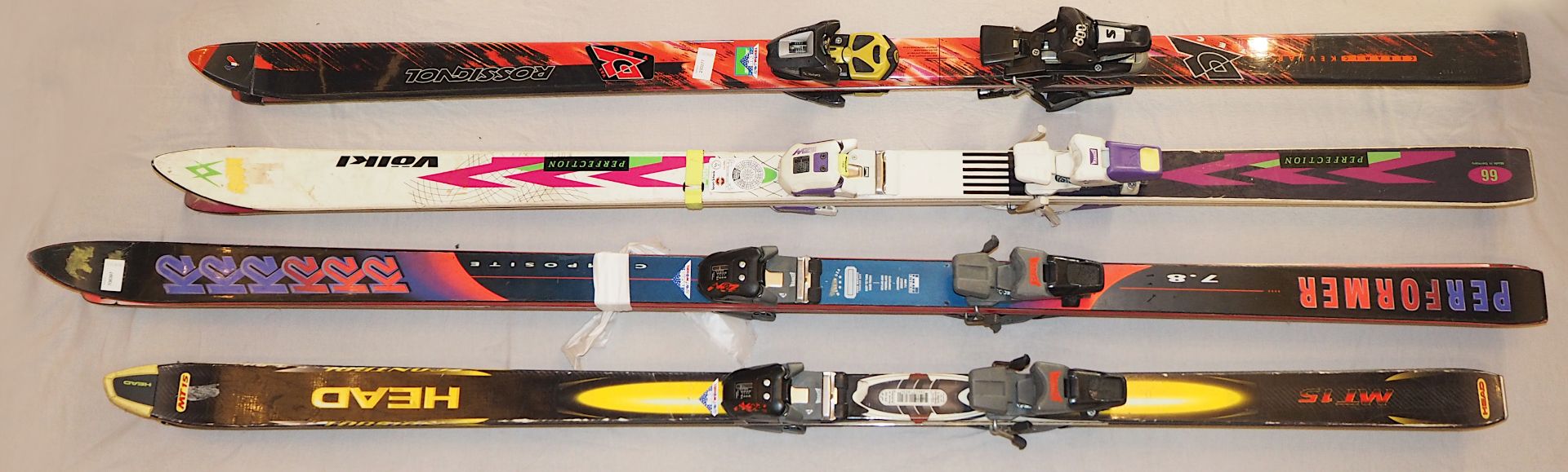 4 Paar Ski nztl. versch. Marken und Modelle: