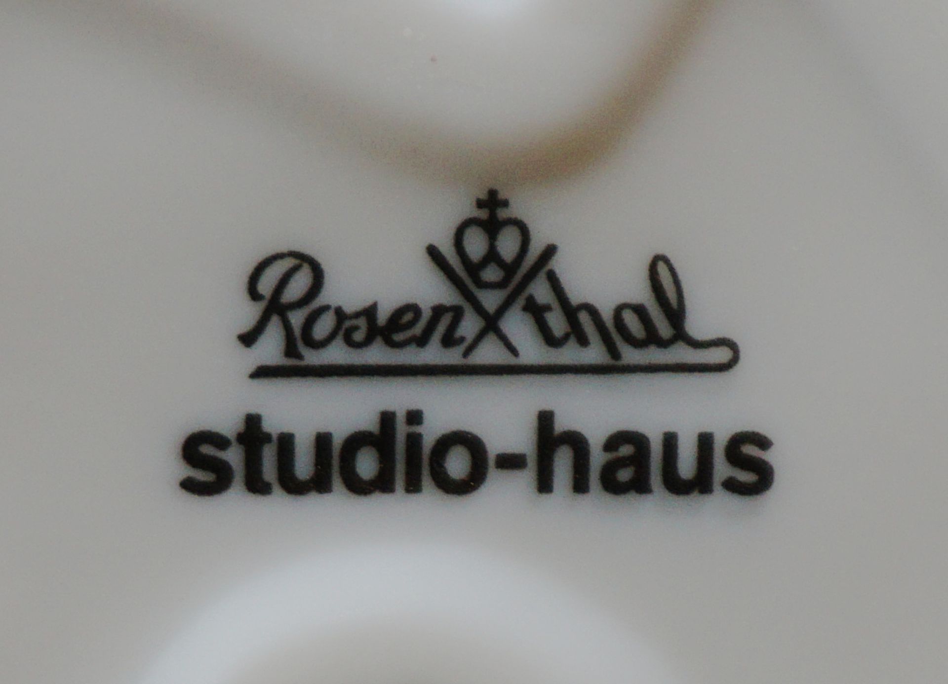 1 Konv. "Musizierende Engelsfiguren" Bisquitporzellan ROSENTHAL classic/studio-haus - Bild 3 aus 3