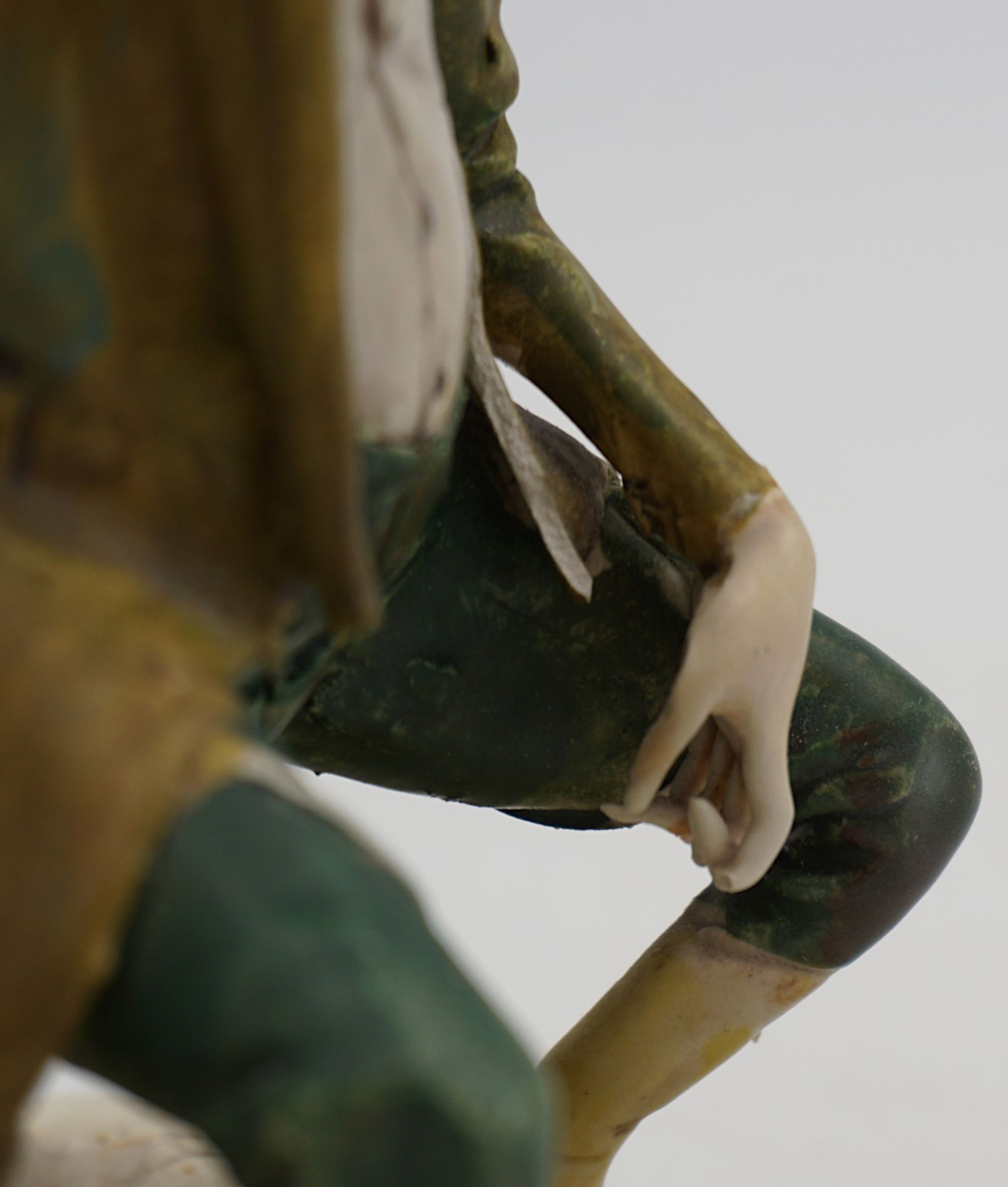 1 Figur "Der Bruchpilot", Ton/Keramik, LO SCRICCIOLO Italy , Entwurf T. MORETTO, - Bild 8 aus 9