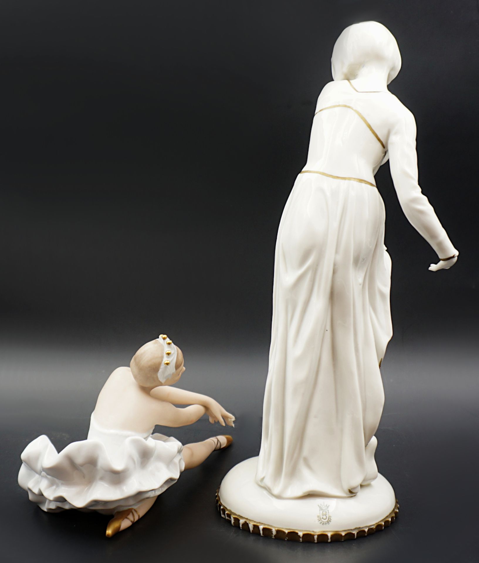 2 Figuren Porzellan SITZENDORF, WALLENDORF "Tänzerinnen" z.T. goldstaffiert, - Bild 2 aus 4