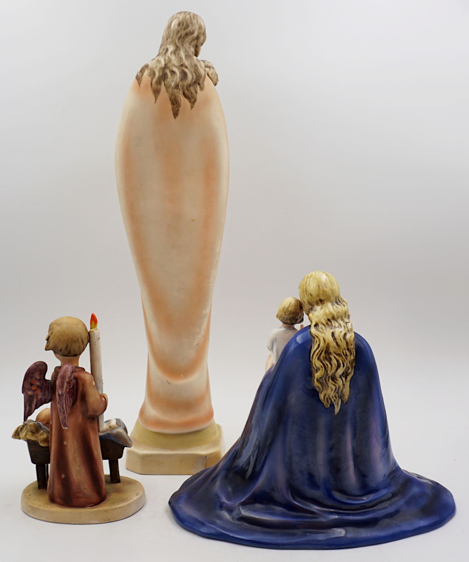 3 Figuren HUMMEL versch. Bodenmarken 1935-1955 z.T. mehrfach gestr., "Stehende Madonna mit Christusk - Bild 2 aus 5