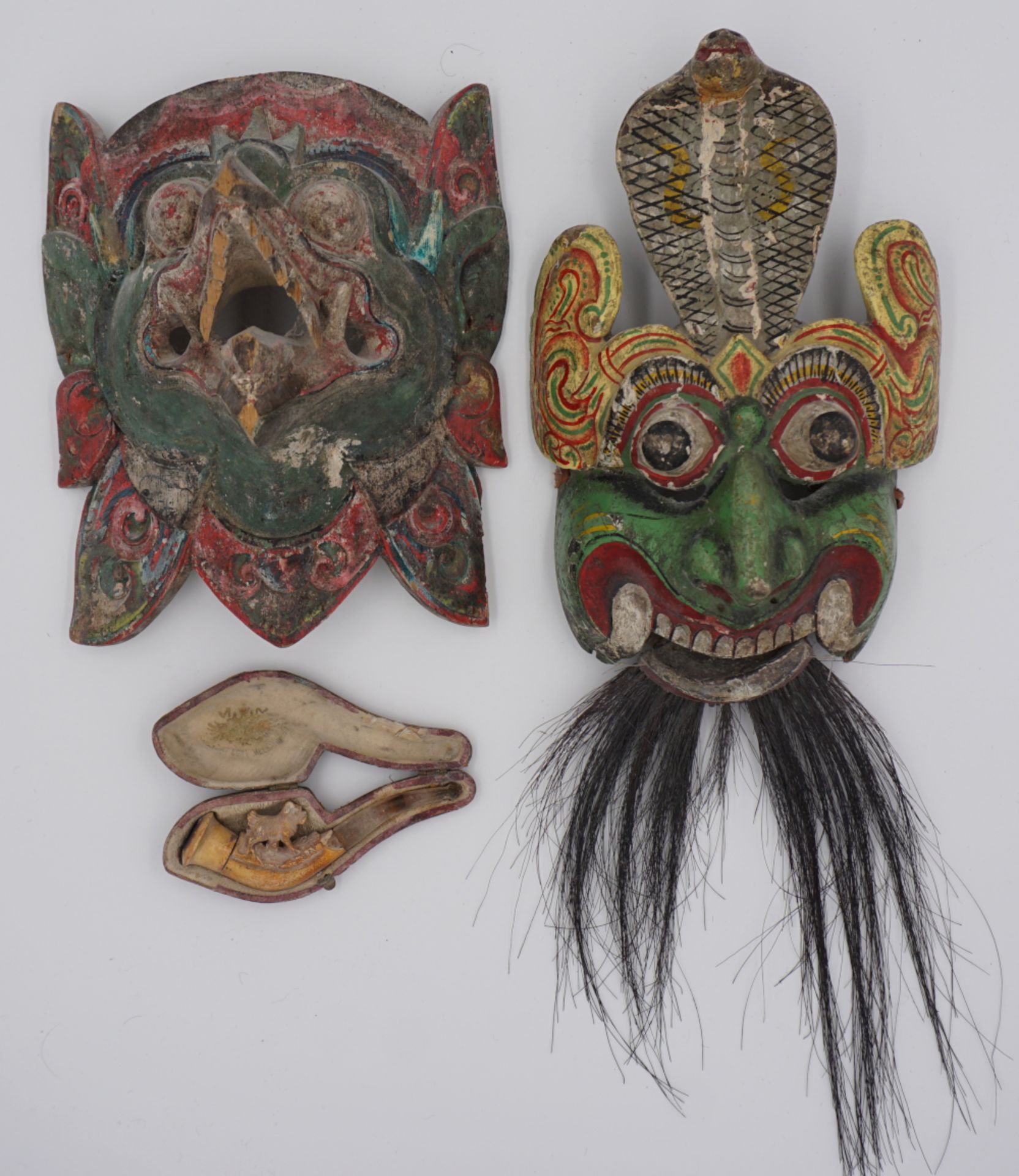 1 Konv. Dekorationsfiguren/-masken wohl Asien/Indonesien wohl Wayan/Yava, wohl um 1900