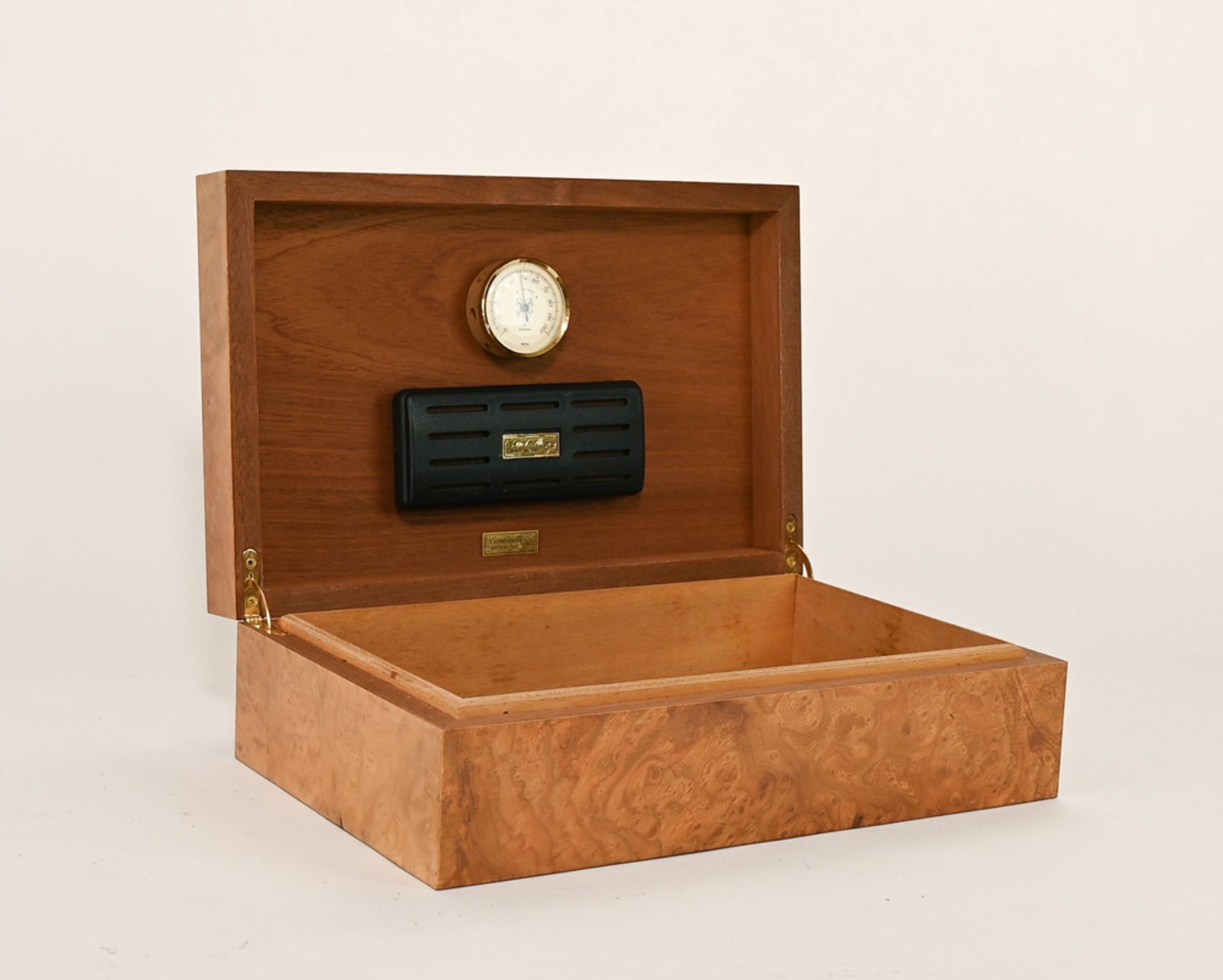 Humidor, Vogelaugenahorn