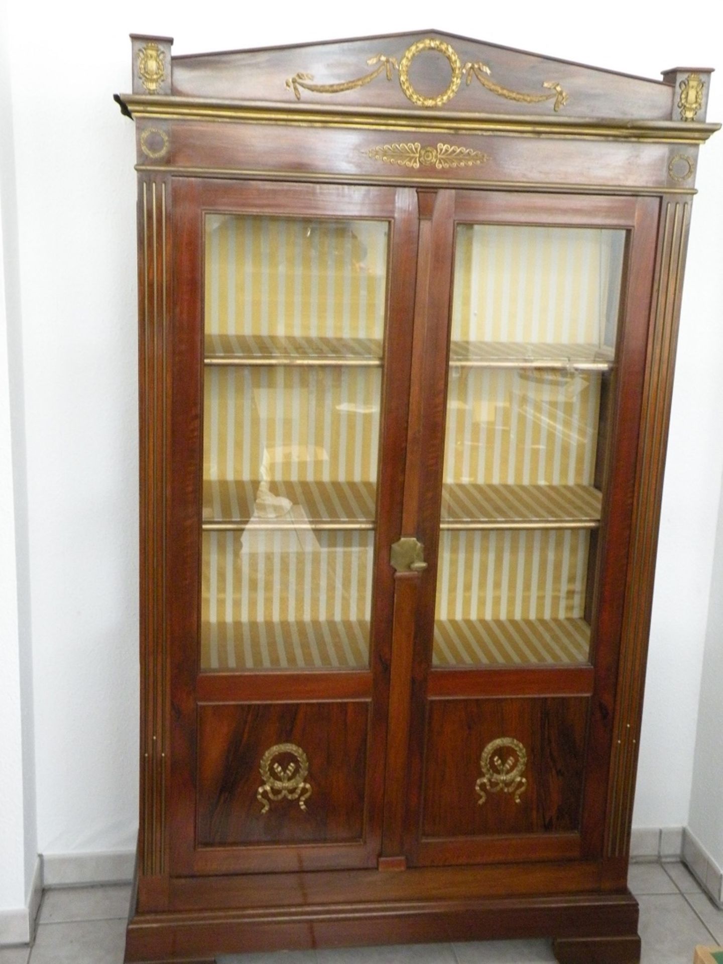 Jugendstil-Vitrine um 1900, Mahagoni - Bild 4 aus 4