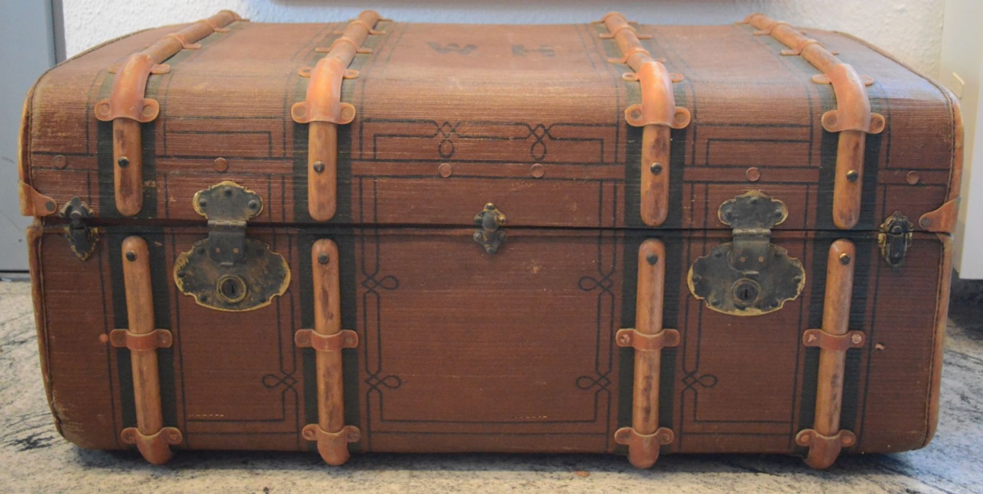 Reisekoffer, Rohr-Flachs-Platten-Koffer, rechteckiger Korpus mit Bugholzstreben, beidseitige - Image 2 of 2