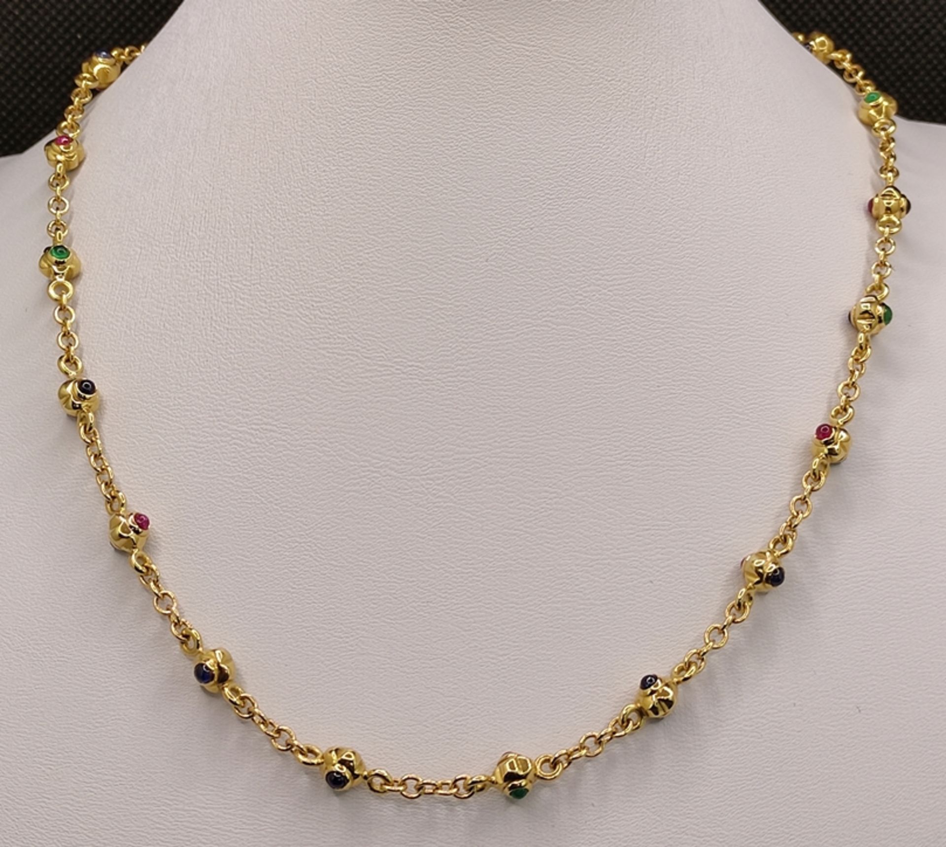 Kette mit Kugelelementen und Schmucksteinen, 750/18K Gelbgold, Italien, 24g, Länge 42cmNecklace with - Image 2 of 4