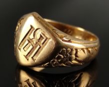 Siegelring, Initialen „HR“, Innen datiert 25.12.25, 585/14K Gelbgold, 8,7g, Größe 55,5Signet ring,