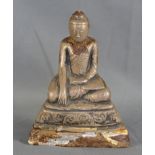 Buddha Shakyamuni im Padmasana (Lotussitz), wohl Silberbeschlag, Asien, 13x9,5x5cmBuddha
