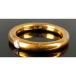 Diamantring, gerundetes Band, 750/18K Gelbgold, Brillant 0,25ct, Omega, 6,6g, Größe 54,