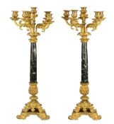 Paar große 6-flammige Leuchter/Girandolen, Napoleon III., feuervergoldete Bronze, Stand mit drei