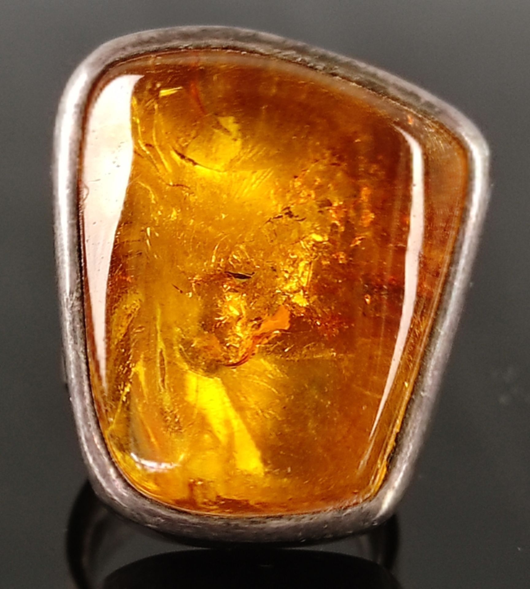 Large amber ring, silver 925, size amber approx. 2,7x2,2cm, 26,8g, size 55 - Image 2 of 6