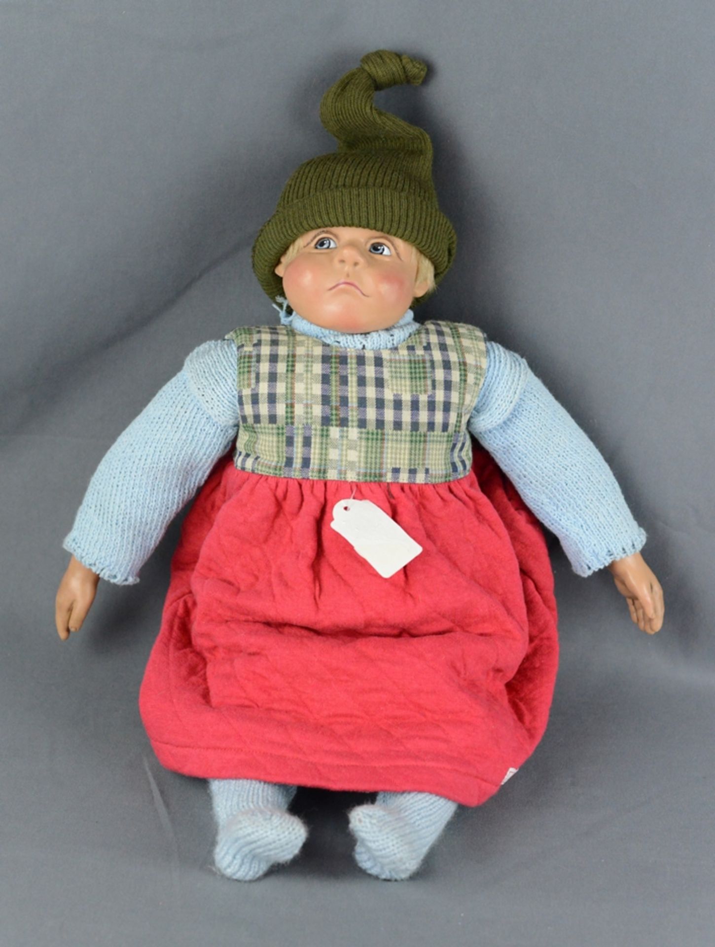 Artist doll, Kristin Schramm, 1992, Sigikid, 24680, 34/999, short human hair, cap and red dress, he