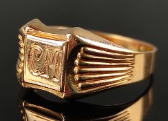 Monogramm-Ring, "CM", 375/9K Gelbgold, 2,6g, Größe 55