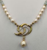 Aquamarin-Goldcollier mit Perlen, 333/8K Gelbgold, Goldschmiedearbeit, Mittelteil in Bicolor aus po