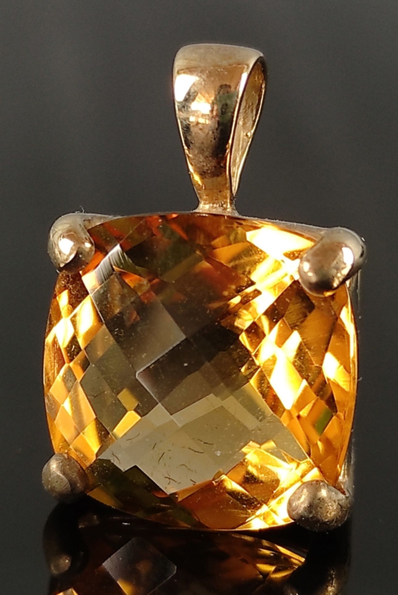 Schmuck-Lot, bestehend aus Anhänger mit orangenem Zitrin, eingefasst in 375/9K Gelbgold, 3,7g, 13x1 - Bild 7 aus 7