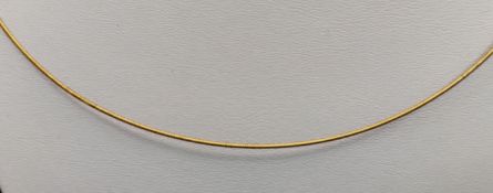 Moderner Halsreif, Verschluss Gelbgold 750/18K, ca. 2g, Länge 46cm