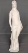 Stehender weiblicher Akt, Biskuitporzellan, Lladro Spanien, Höhe 47,5cm