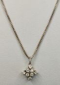 Diamond pendant with 8 diamonds, total approx. 0.8ct, in white gold setting 750/18K, box necklace 7