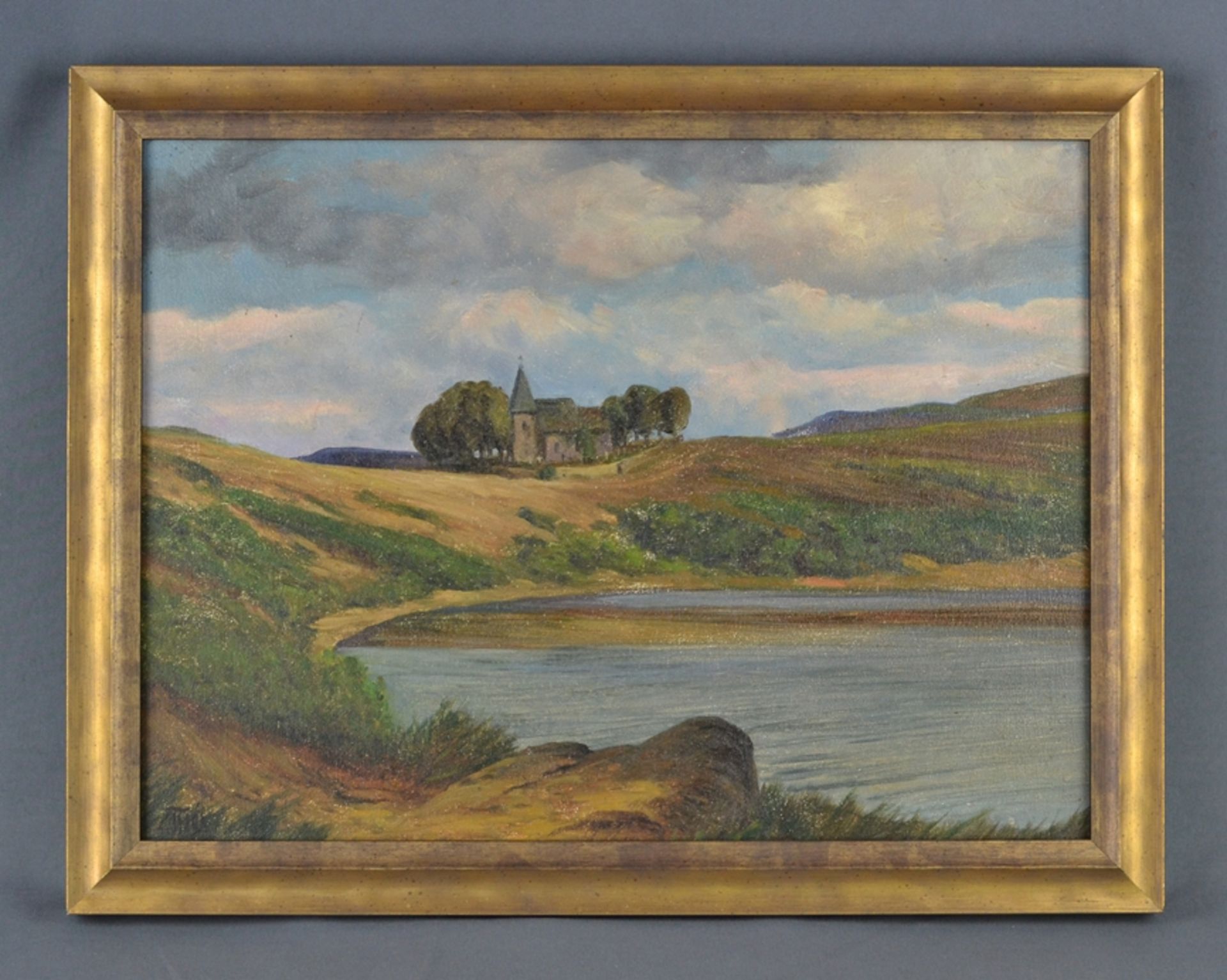Maler des 20. Jahrhunderts, "Landschaftsausblick", mit Gewässer und Kapelle im Hintergrund, links u - Bild 2 aus 3